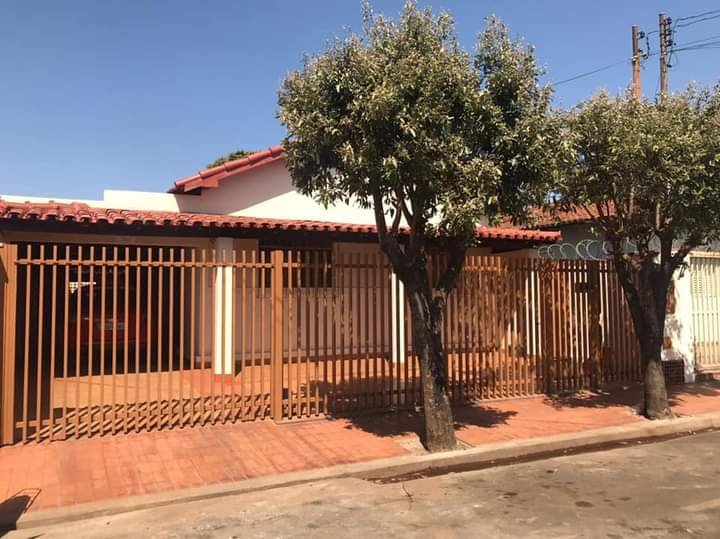 Casa - Venda - Centro - Concei��o das Alagoas - MG