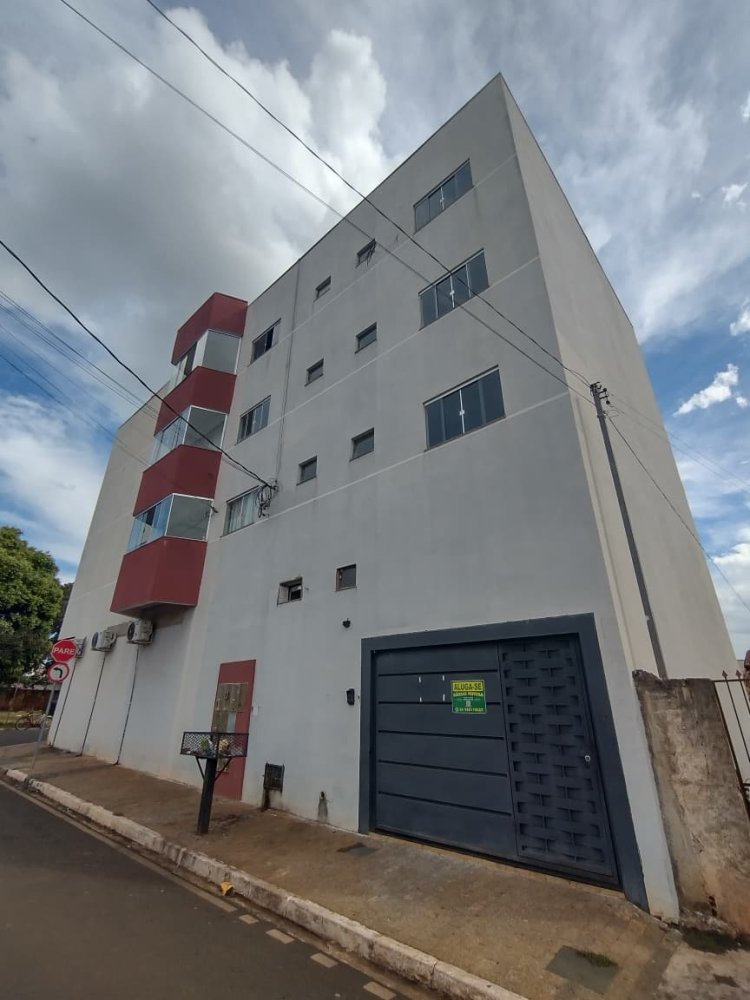 Apartamento - Aluguel - Centro - Conceio das Alagoas - MG
