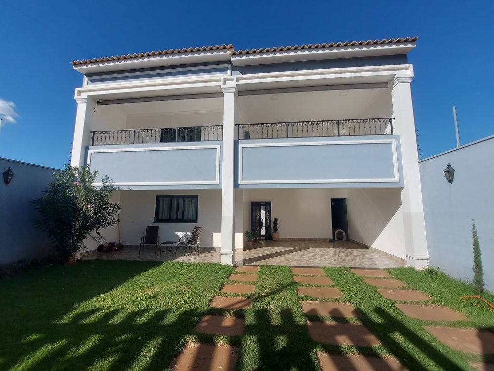 Casa Duplex - Venda - Jardim Acapulco - Conceio das Alagoas - MG
